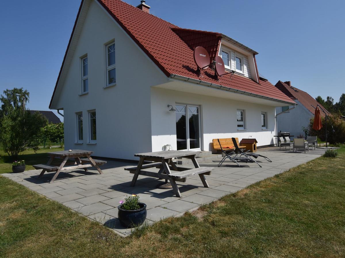 Spacious Holiday Home In Hornstorf With Trampoline Esterno foto